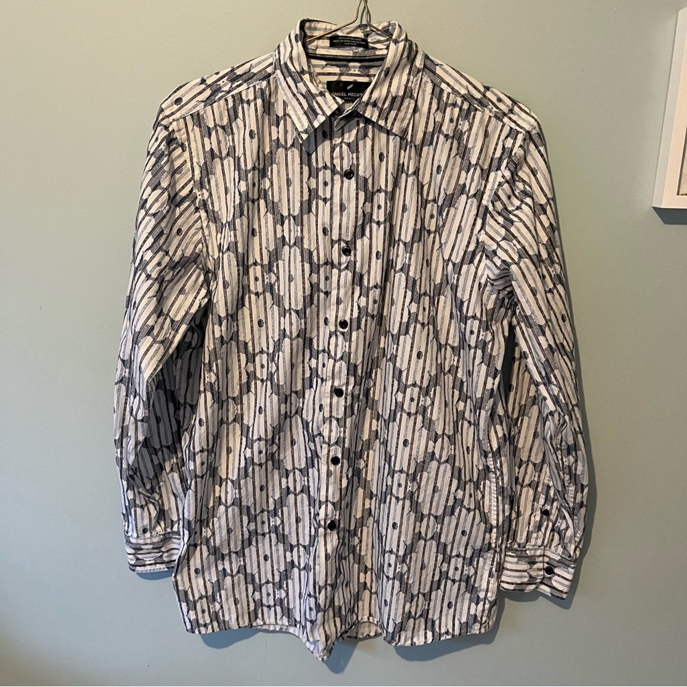 Men’s Spring Floral Button Up